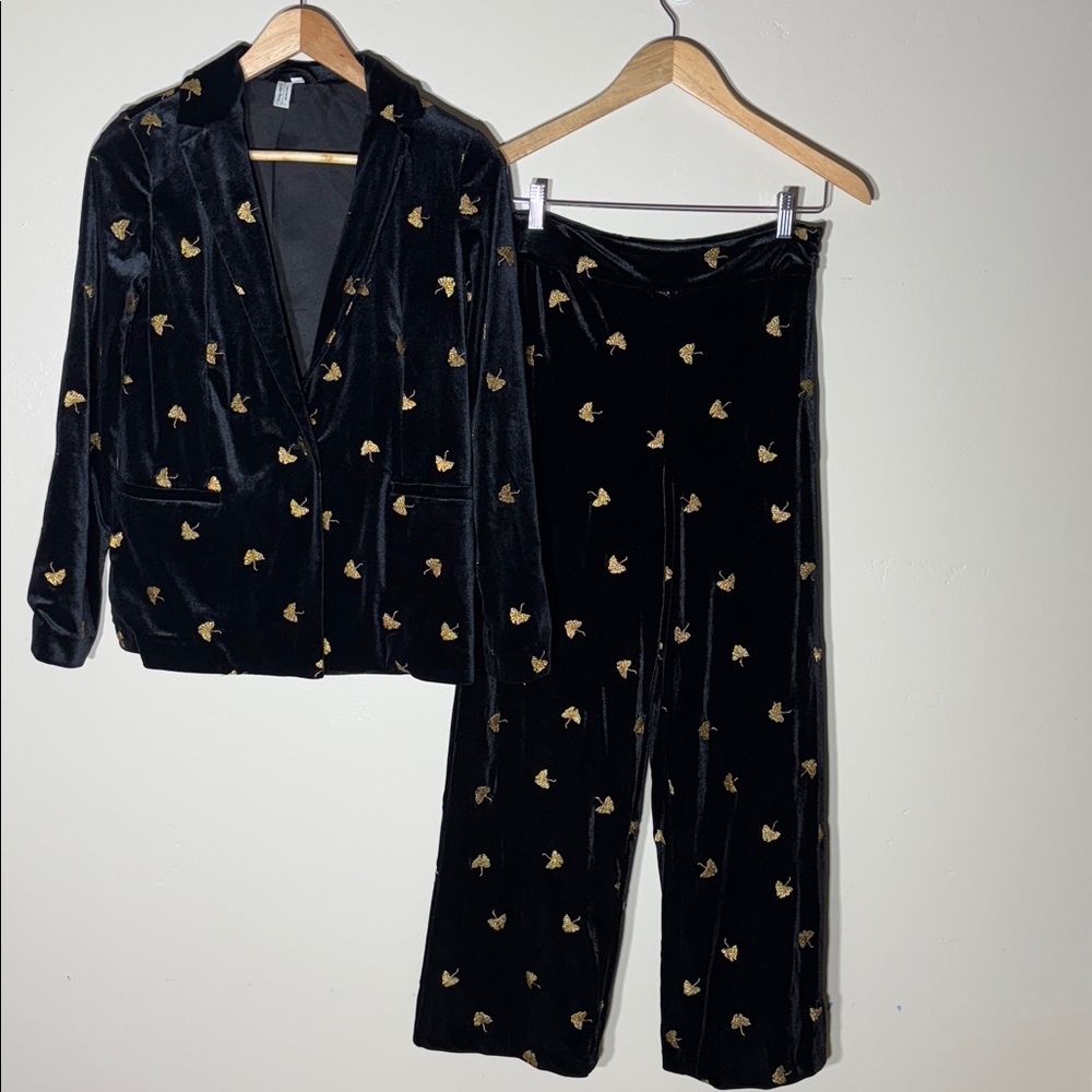 & Other Stories Black Velvet Blazer & Pants